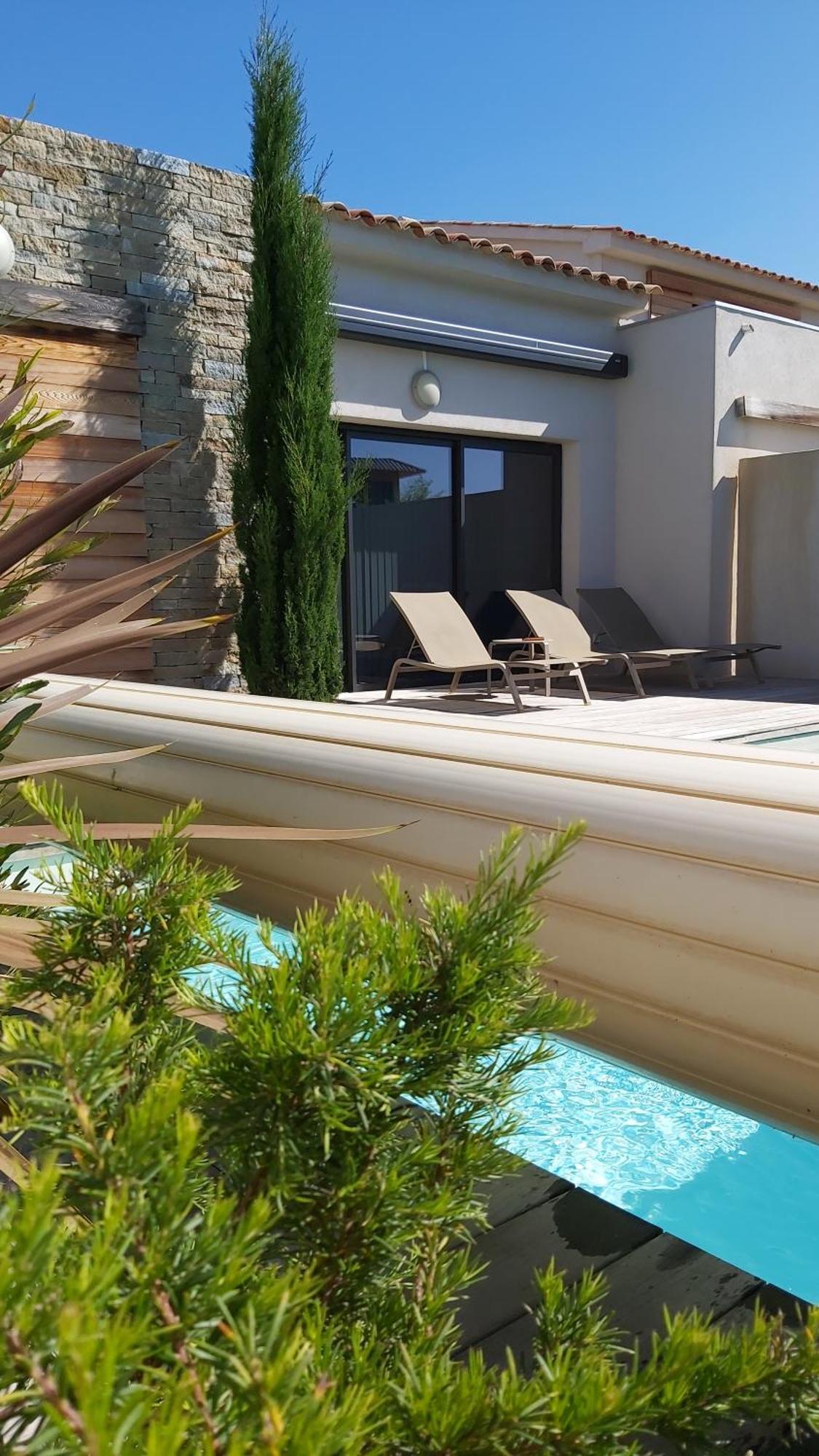 Villa Home Holiday A Cala Rossa Lecci Exterior photo